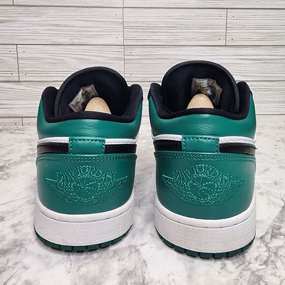 Nike Air Jordan 1 Low Mystic Green Men's 10.5 553558-113 (9/10) Pristine - Picture 5 of 11